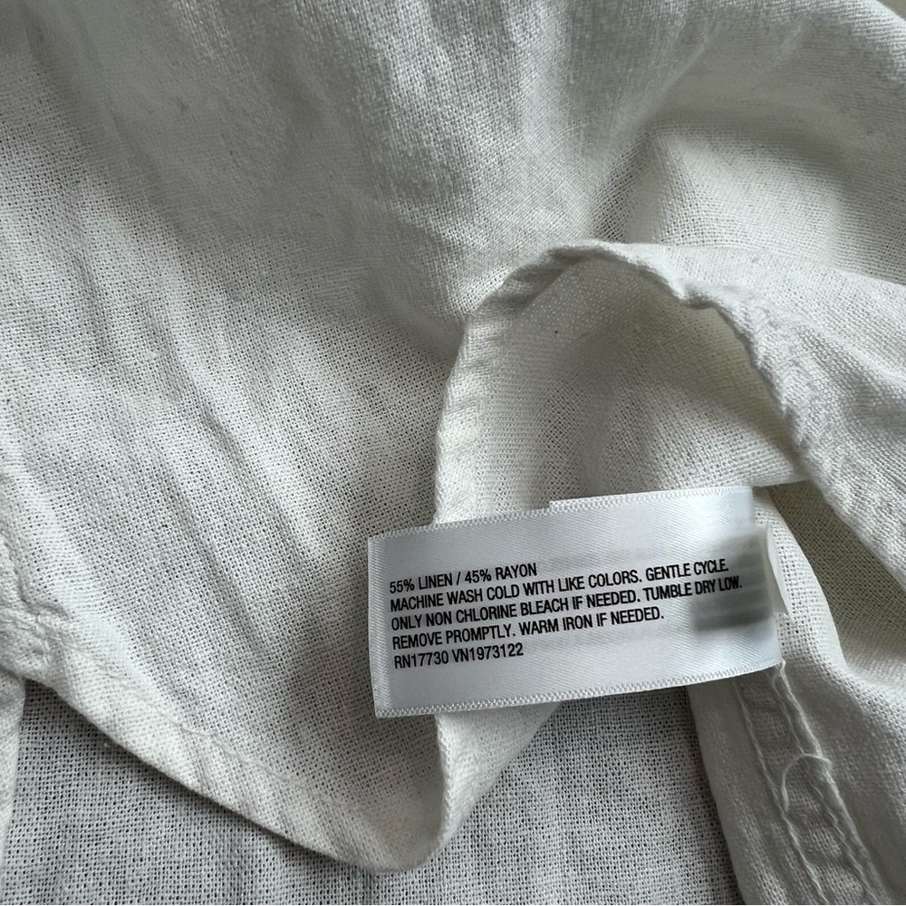 NWT Universal Thread White Linen Button-Down Shir… - image 6